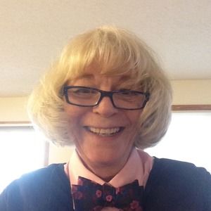 Meet your Posher, Joan